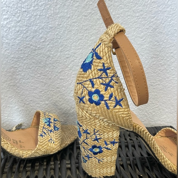 CKLASS High Heels - Picture 3 of 7